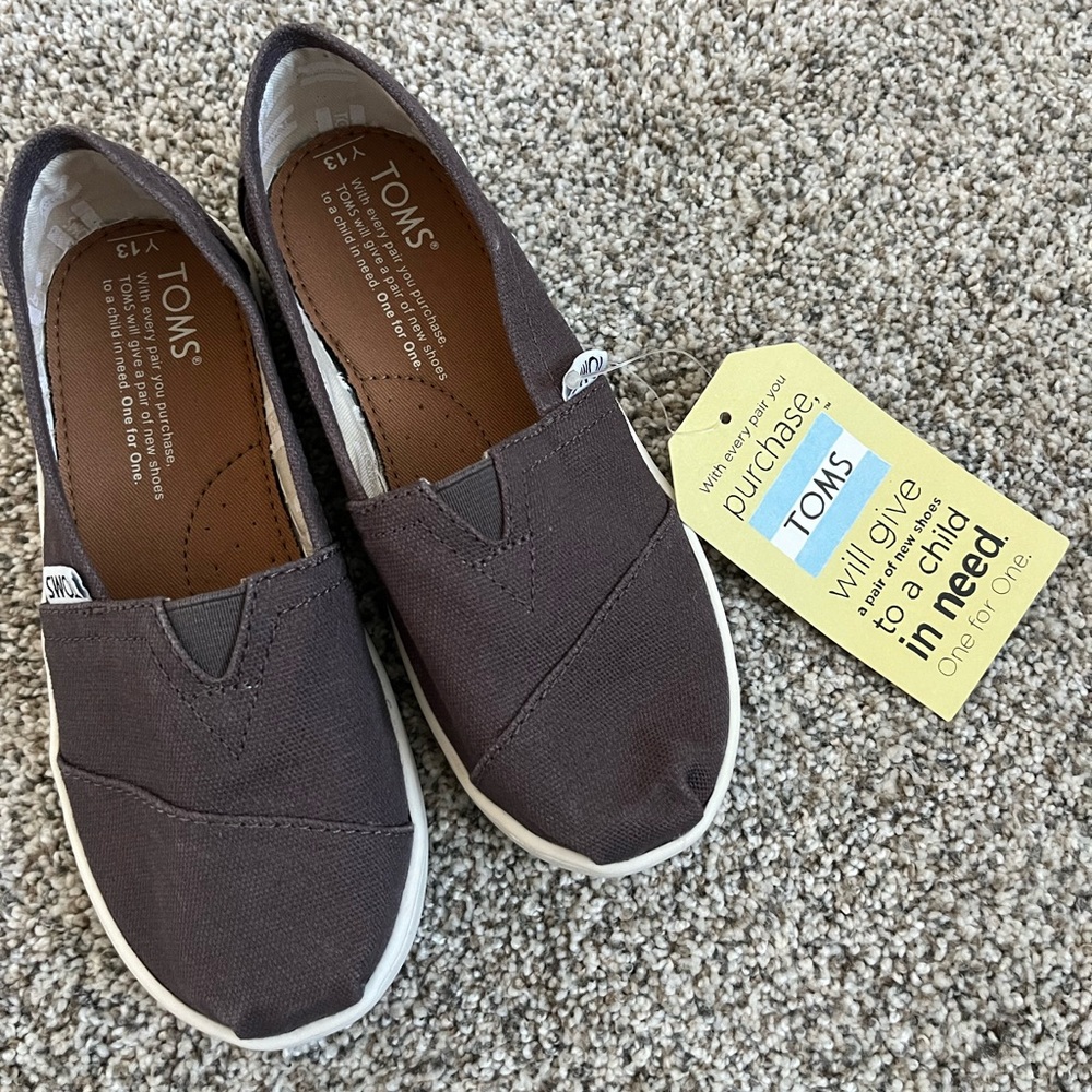 Toms Youth Classic Ash Canvas size 13
